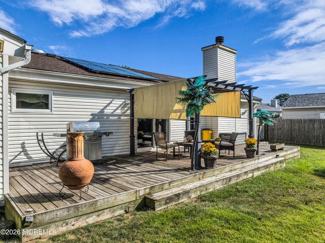 58 Parkway Drive, Brick, NJ 08723