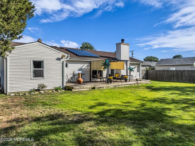 58 Parkway Drive, Brick, NJ 08723