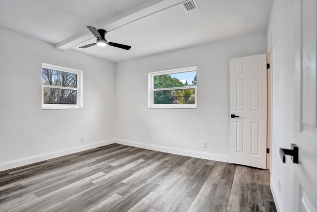 627 W Ilex Drive, Lake Park, FL 33403