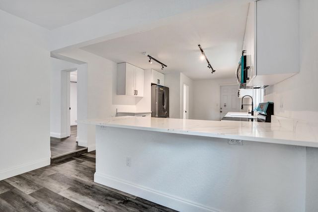 627 W Ilex Drive, Lake Park, FL 33403