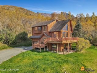 30711 Prudhoe Bay Avenue, Eagle River, AK 99577