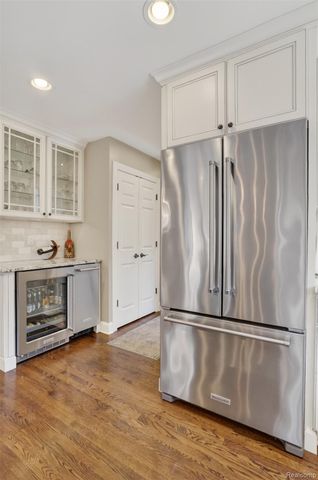 92 Kirksway Lane, Orion Charter Township, MI 48362