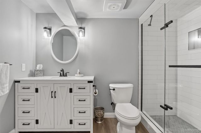 92 Kirksway Lane, Orion Charter Township, MI 48362