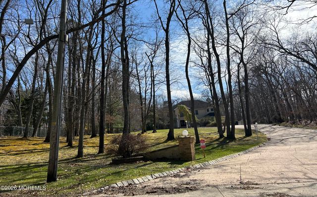 785 Green Valley Road, Jackson, NJ 08527