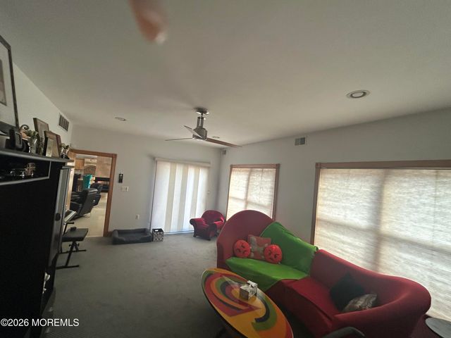 785 Green Valley Road, Jackson, NJ 08527