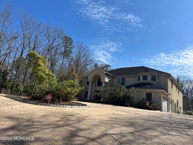 785 Green Valley Road, Jackson, NJ 08527