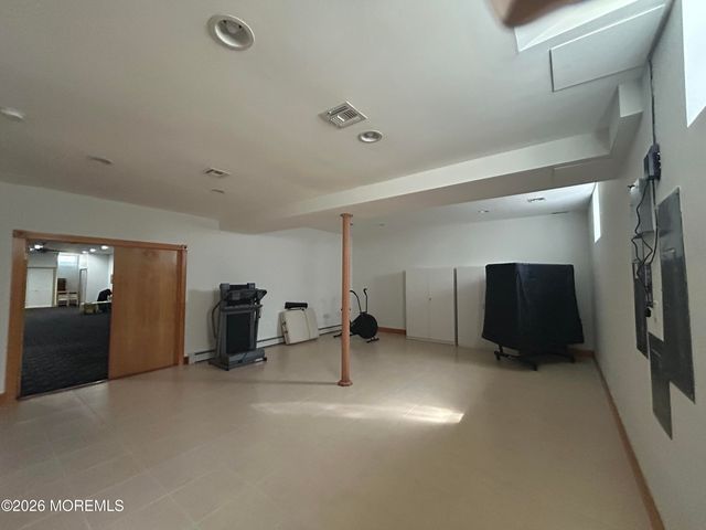 785 Green Valley Road, Jackson, NJ 08527