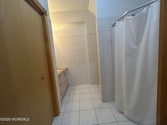 785 Green Valley Road, Jackson, NJ 08527