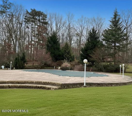 785 Green Valley Road, Jackson, NJ 08527