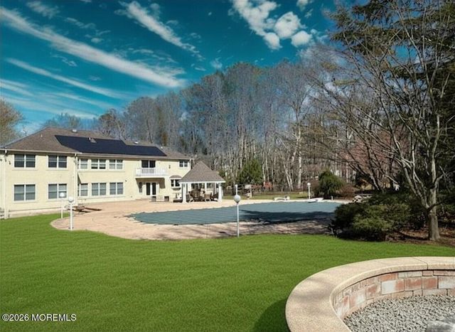 785 Green Valley Road, Jackson, NJ 08527