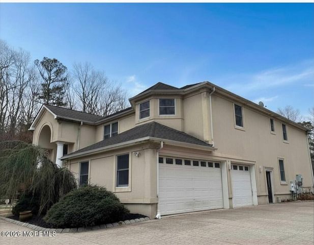 785 Green Valley Road, Jackson, NJ 08527