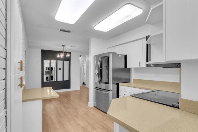 5181 SW 14th Street, Fort Lauderdale, FL 33317