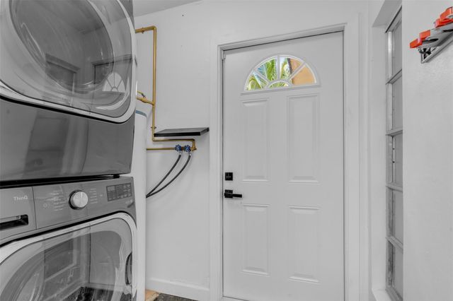 5181 SW 14th Street, Fort Lauderdale, FL 33317