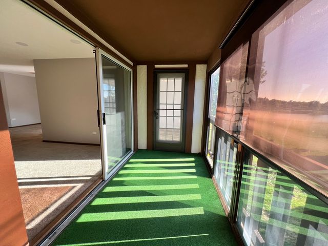 15514 Orlan Brook Drive 243, Orland Park, IL 60462