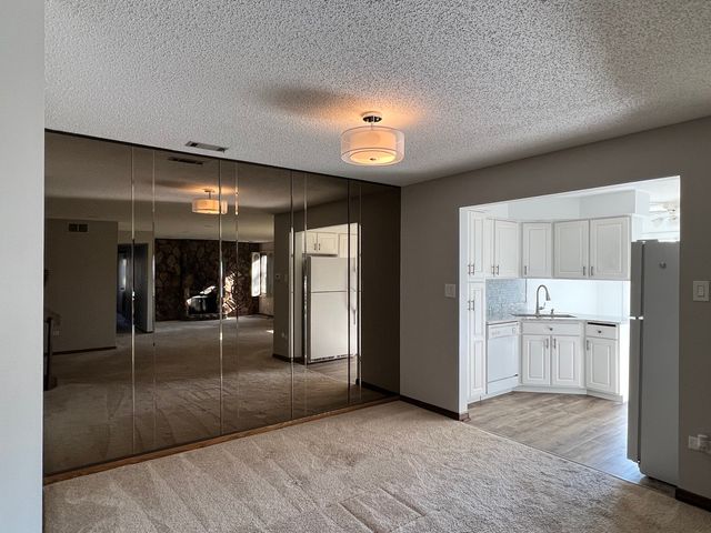 15514 Orlan Brook Drive 243, Orland Park, IL 60462