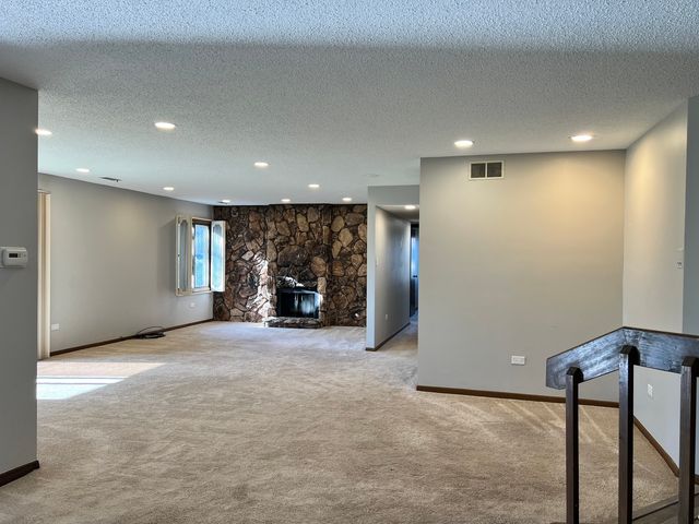 15514 Orlan Brook Drive 243, Orland Park, IL 60462