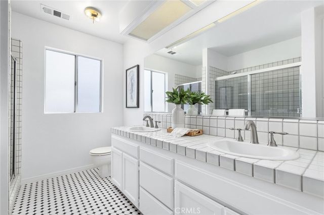 2214 Ruhland Avenue A, Redondo Beach, CA 90278