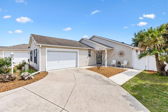 1936 NEEDLEWOOD LANE, The Villages, FL 32162