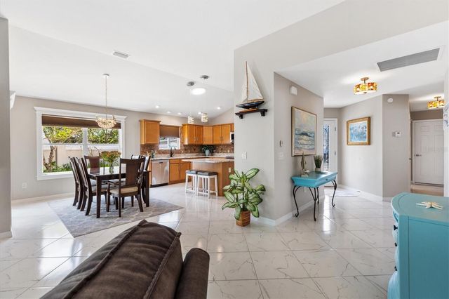 1936 NEEDLEWOOD LANE, The Villages, FL 32162