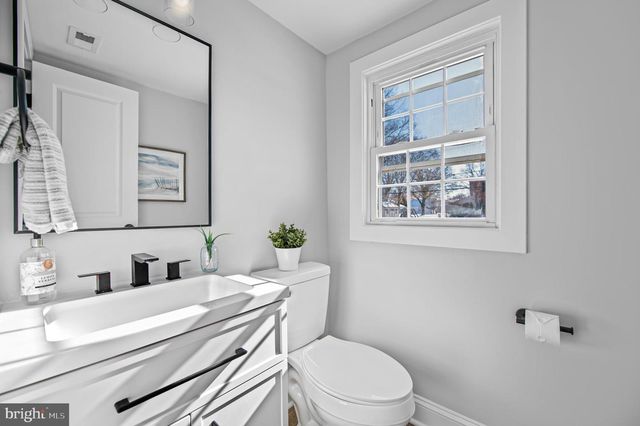 356 ABRAMS MILL RD, King Of Prussia, PA 19406