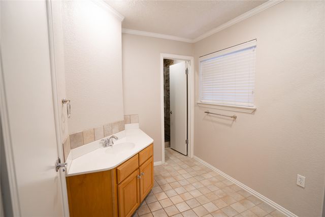 522 Cap Rock Drive, Richardson, TX 75080