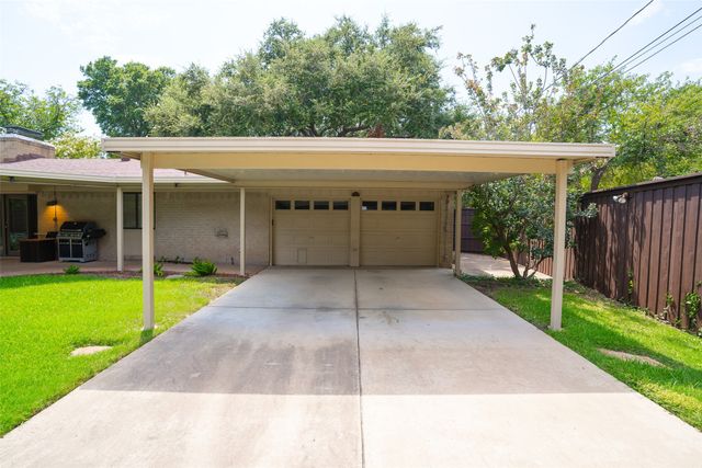 522 Cap Rock Drive, Richardson, TX 75080