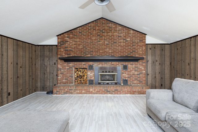 3393 Mt Holly Road, Edgemoor, SC 29712