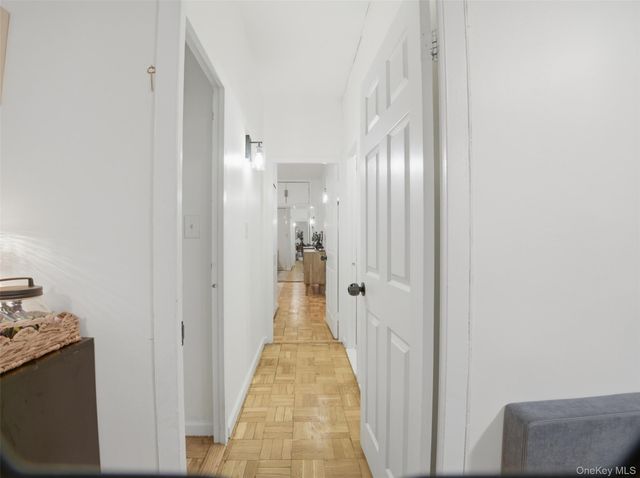 8 Fordham Hill Oval 1C, Bronx, NY 10468