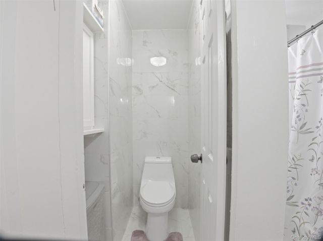 8 Fordham Hill Oval 1C, Bronx, NY 10468
