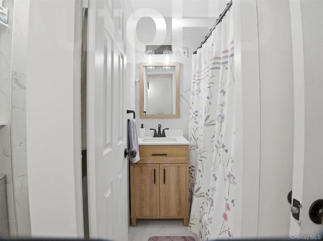 8 Fordham Hill Oval 1C, Bronx, NY 10468