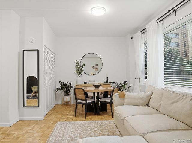 8 Fordham Hill Oval 1C, Bronx, NY 10468