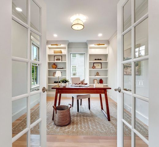 54 Maple Street, Concord, MA 01742