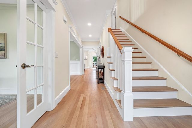 54 Maple Street, Concord, MA 01742