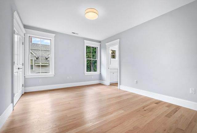 54 Maple Street, Concord, MA 01742