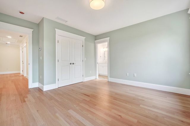 54 Maple Street, Concord, MA 01742