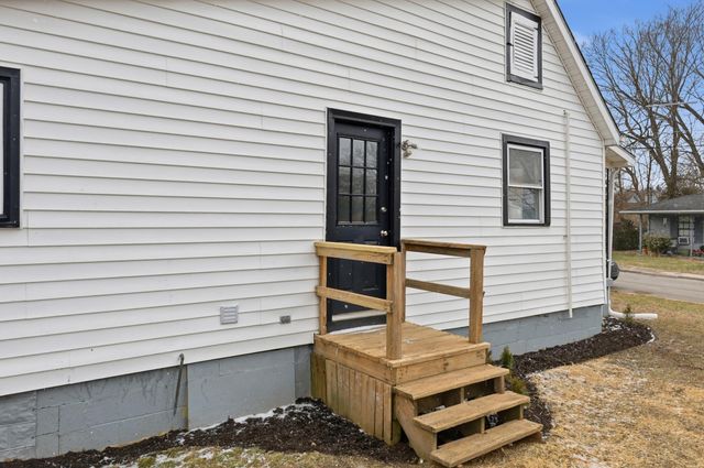 742 Breathitt Avenue, Lexington, KY 40508