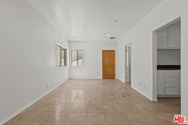 2619 N Rinconia Drive, Los Angeles, CA 90068