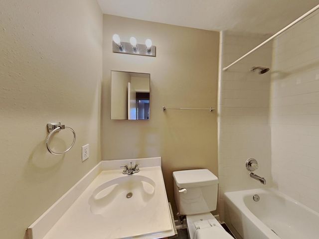 18203 Gravenhurst Lane, Tomball, TX 77377