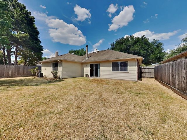 18203 Gravenhurst Lane, Tomball, TX 77377