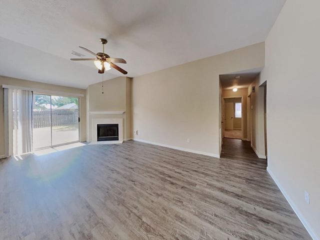 18203 Gravenhurst Lane, Tomball, TX 77377