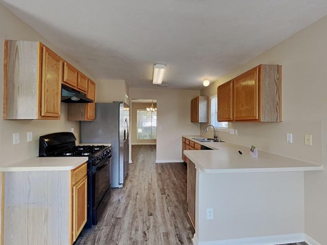 18203 Gravenhurst Lane, Tomball, TX 77377