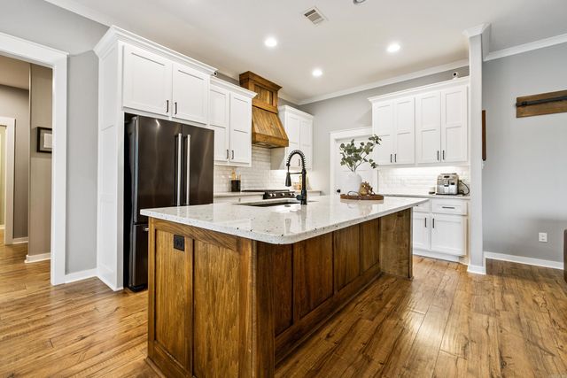 10118 Sanibel Loop, Alexander, AR 72002