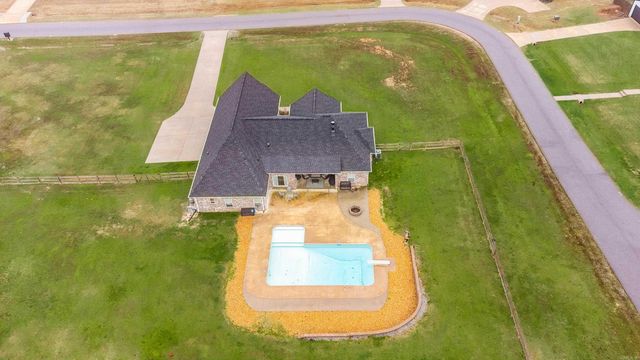 10118 Sanibel Loop, Alexander, AR 72002