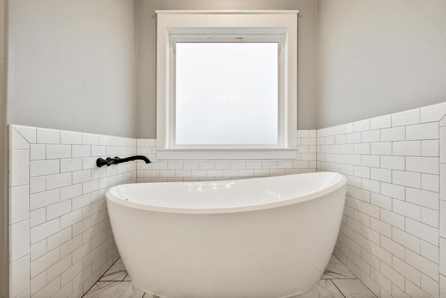 10118 Sanibel Loop, Alexander, AR 72002