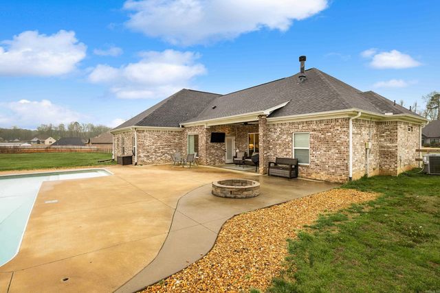 10118 Sanibel Loop, Alexander, AR 72002