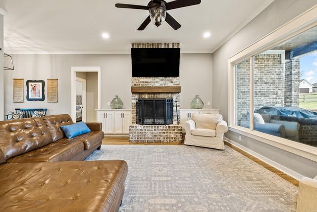 10118 Sanibel Loop, Alexander, AR 72002