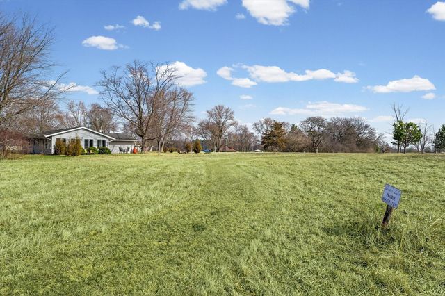 1432 Country Club Lane, Loda, IL 60948