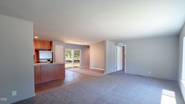 16164 Leona Lane, La Pine, OR 97739