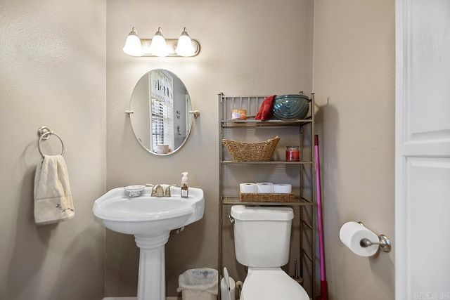 912 W Vine, Sheridan, AR 72150