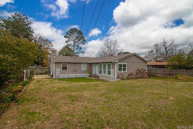 912 W Vine, Sheridan, AR 72150